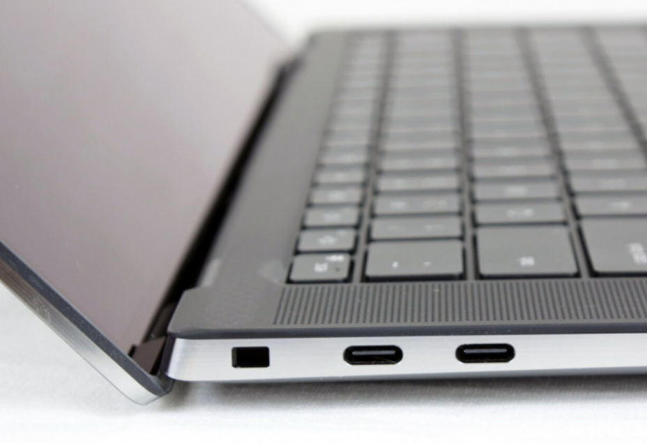 hg Dell Precision 5560 8